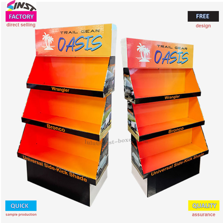 Autoen osagarriak beti alde batera uzten al dira autoen konponketa dendetan? Ez al da kotxearen erakusleiho hau diru-sarrerak handitzeko laguntzaile txiki bat?